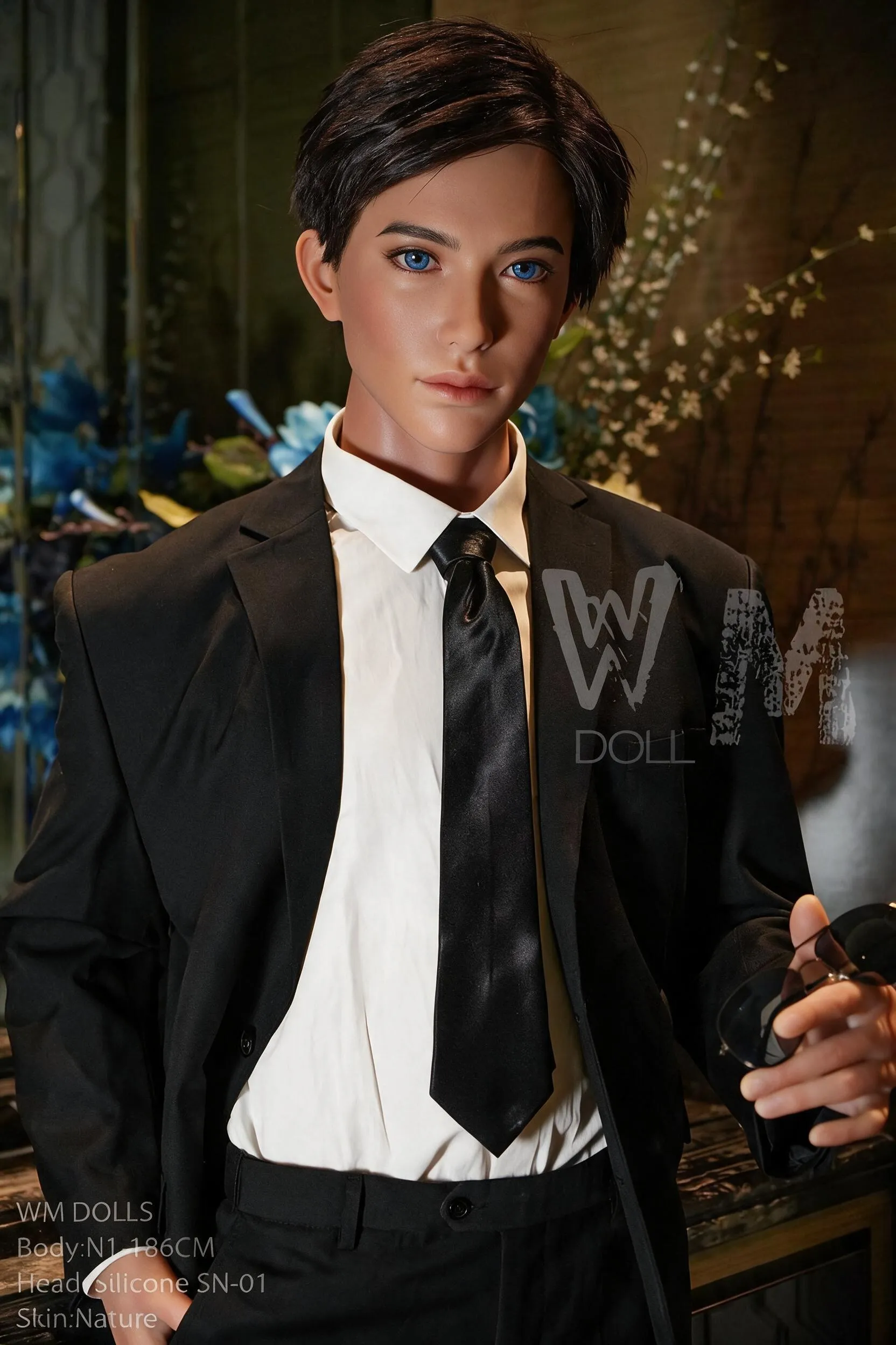 DollVue preview of Stefan 186cm Silicone with Tan Skin and No.5