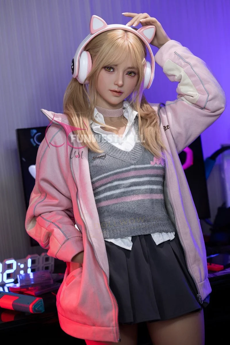 FunWest Alice 159cm A-Cup TPE — image 5 of 12
