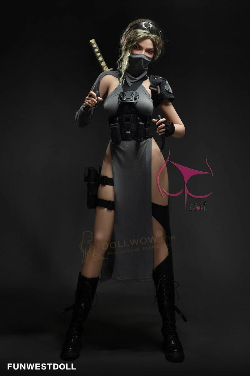 Lexie reference photo