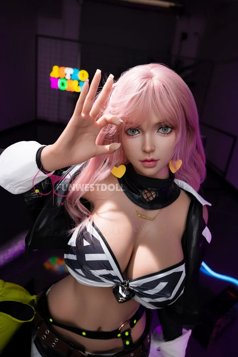 FunWest Lily 157cm G-Cup Silicone — image 5 of 12